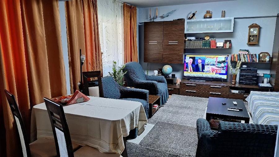 Apartament cu 2 camere decomandat în Ultracentral