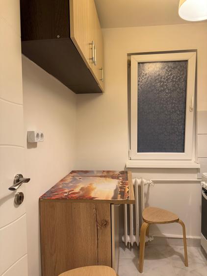 Apartament cu 2 camere semidecomandat în Brâncoveanu