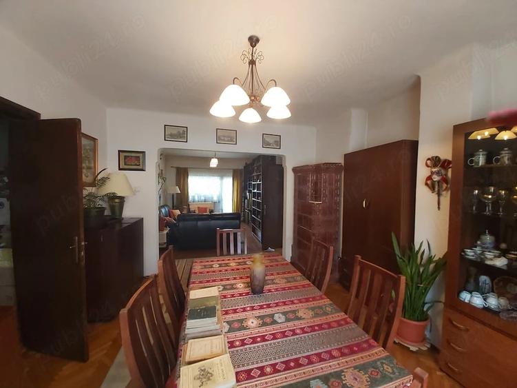 Apartament cu 4 camere decomandat în Foișorul de Foc