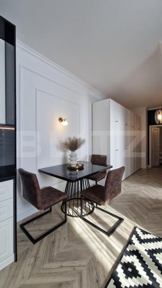 Apartament cu 3 camere decomandat, mobilat în Central