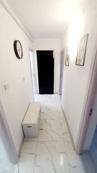 Apartament cu 2 camere decomandat în Plopilor