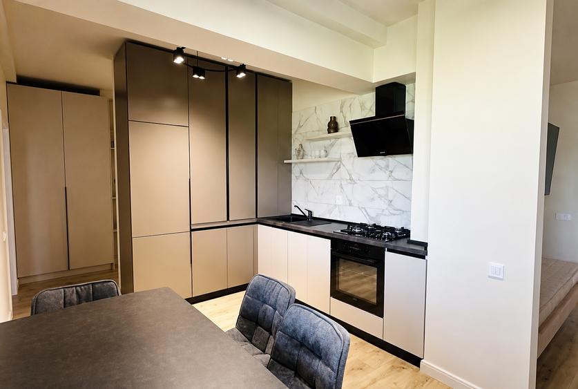 Apartament cu 2 camere decomandat, mobilat în Sisești