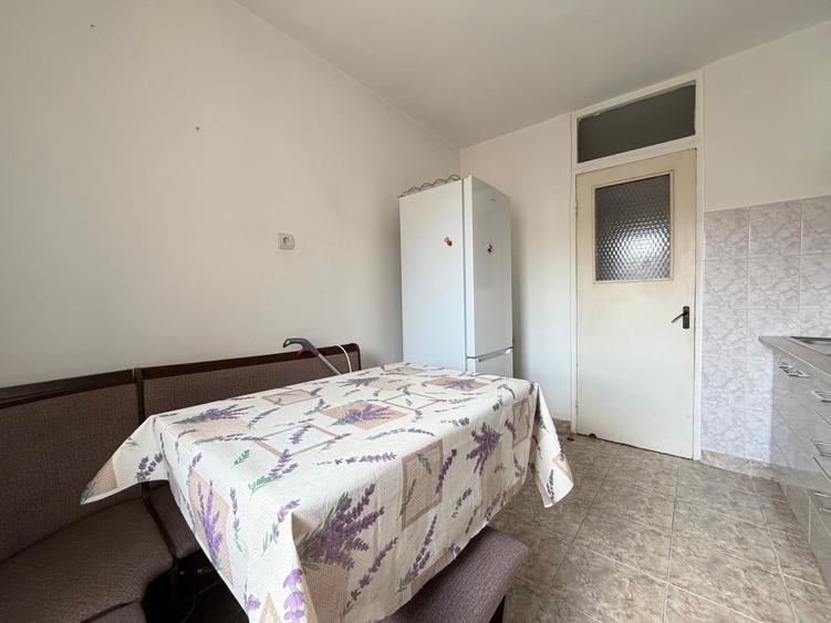 Apartament cu 2 camere semidecomandat în Olimpia-Stadion