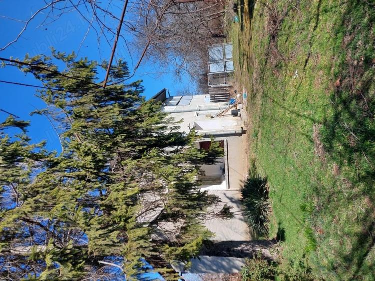 Casă cu 3 camere cu Teren 5900 Mp în Conțești