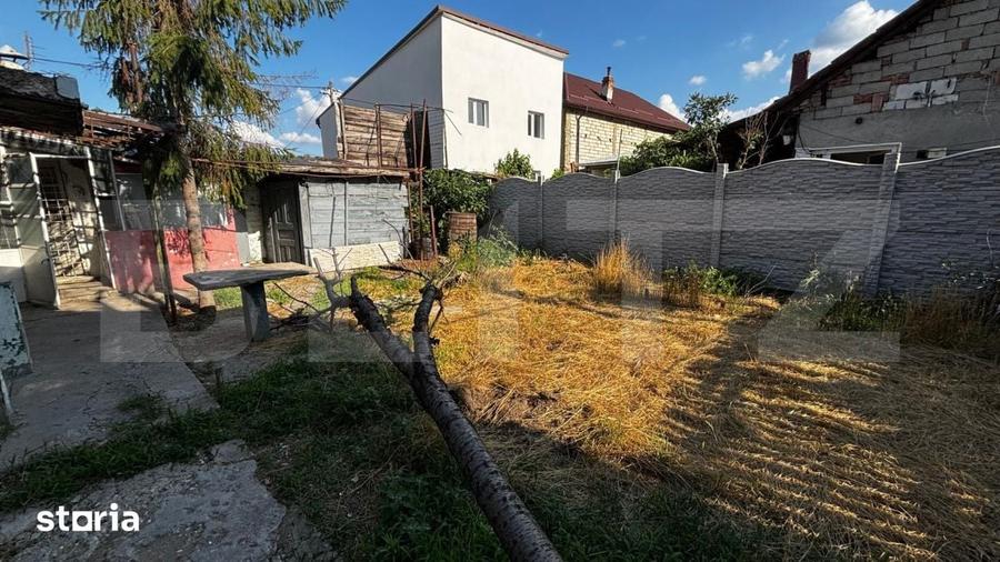 Casa veche 63 mp, teren 175 mp intravilan, toate utilitati, zona Brest - 4