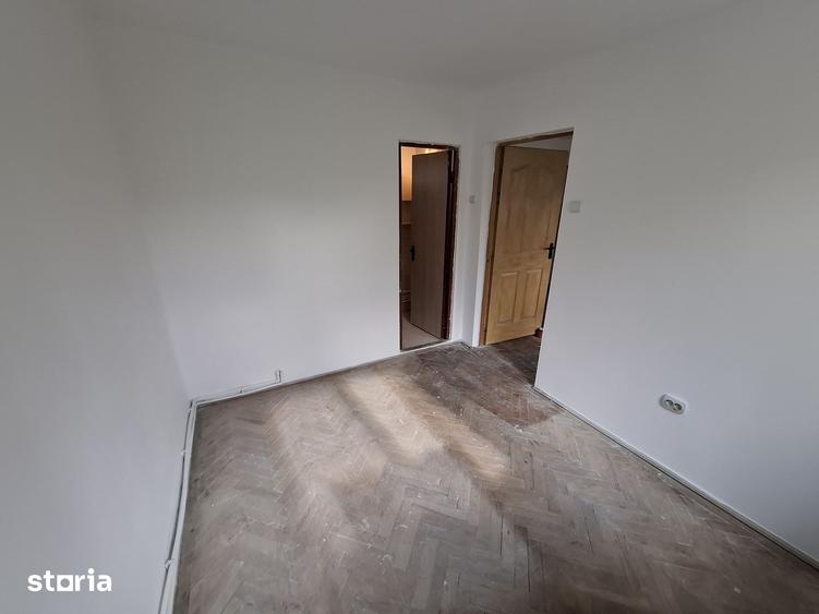Apartament 2 camere centrala gaz Tomis Nord - 4