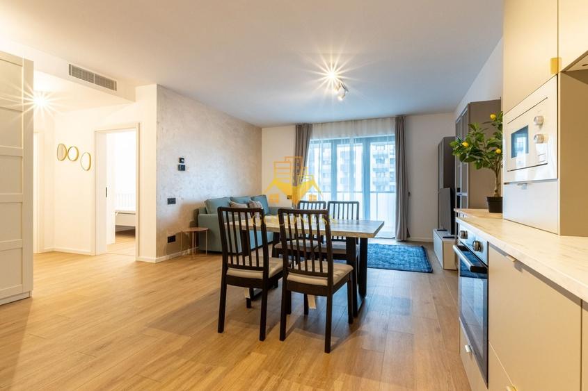 Apartament cu 3 camere semidecomandat, mobilat în Iris