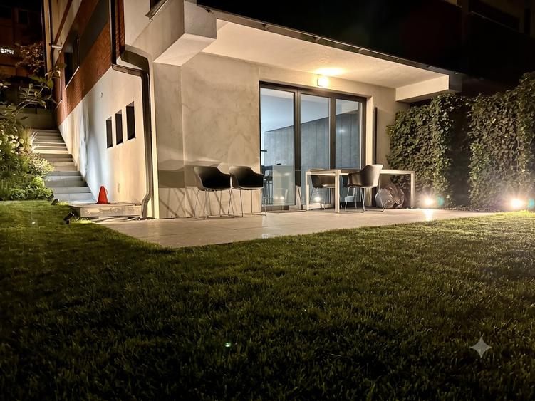 Duplex cu 4 camere cu Canalizare în Andrei Mureșanu