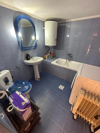 Casă cu Teren 1400 Mp în Mehadia