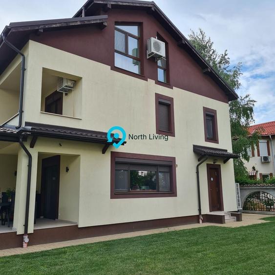 Casă individuală cu 5 camere cu Canalizare în Central