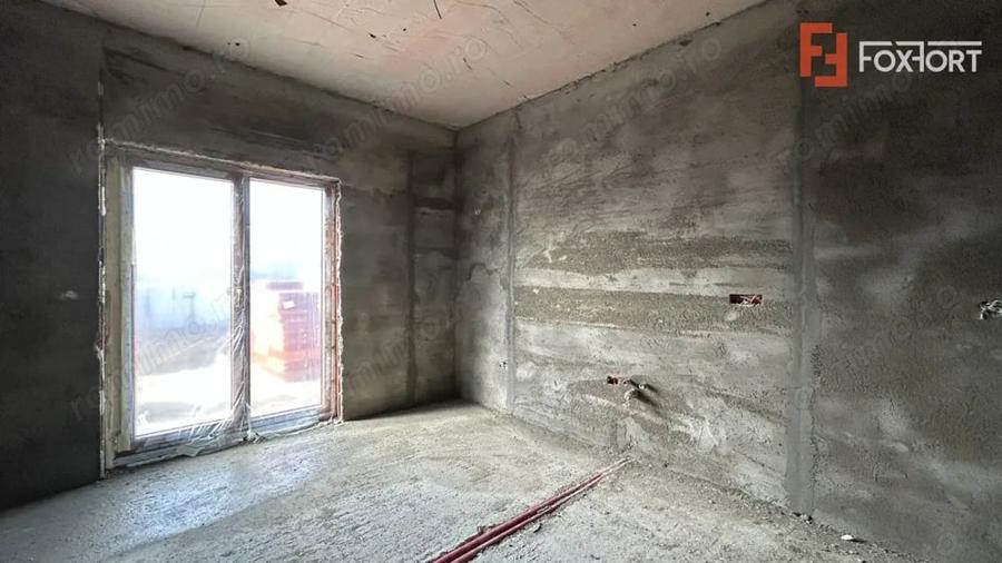 Casă cu 4 camere cu Teren 307 Mp în Ghiroda