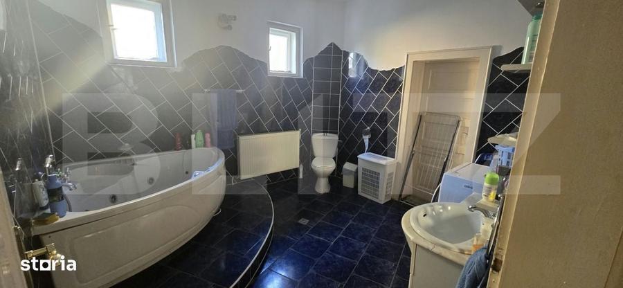 Casă cu 4 camere în Central