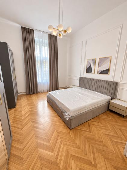 Apartament cu 2 camere semidecomandat în Sinaia