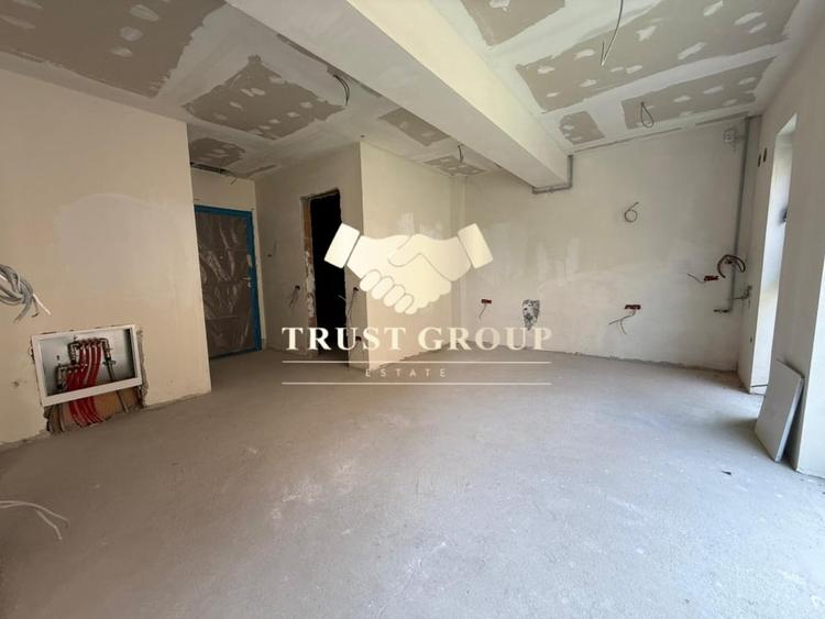 Apartament cu 2 camere semidecomandat în Băneasa