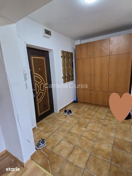 2 camere cu centrala termica in zona Apusului