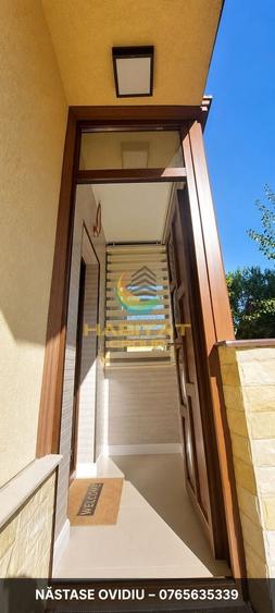 Duplex cu 4 camere cu Canalizare în Central
