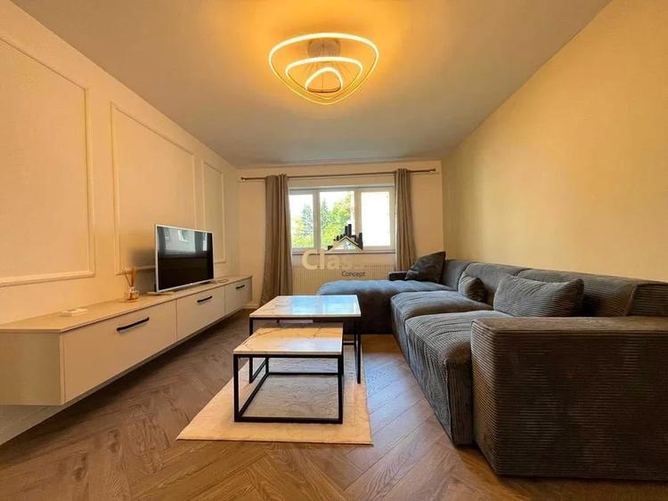 Apartament cu 3 camere decomandat, mobilat în Zorilor