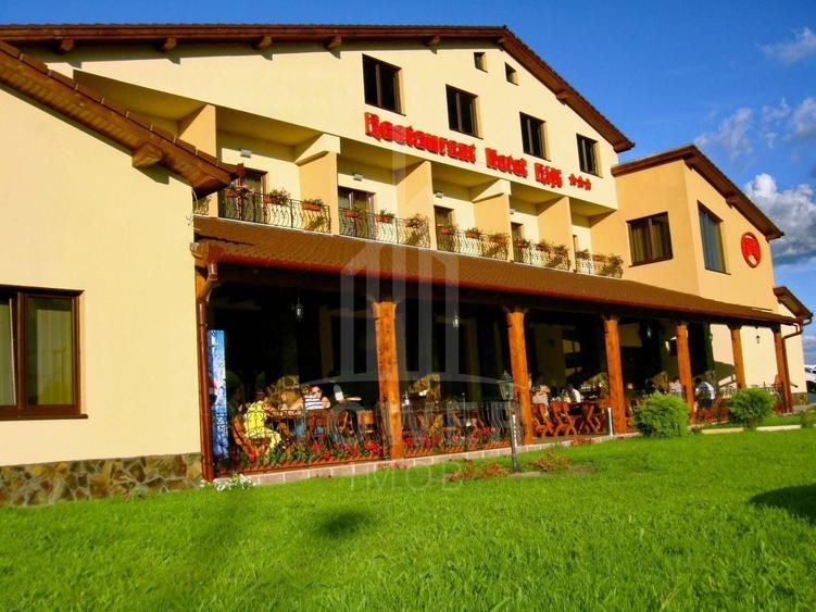 Hotel/Pensiune, de 1,340 mp, în Central