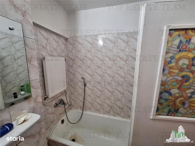 Apartament cu 3 camere decomandat în Ultracentral
