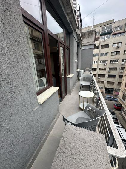 Apartament cu 3 camere în Ultracentral