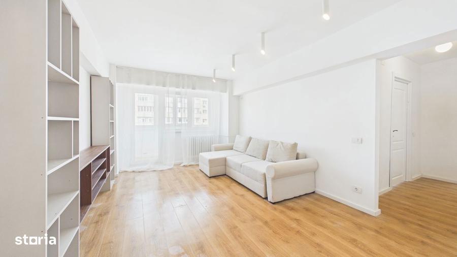 Apartament cu 3 camere semidecomandat în Pantelimon