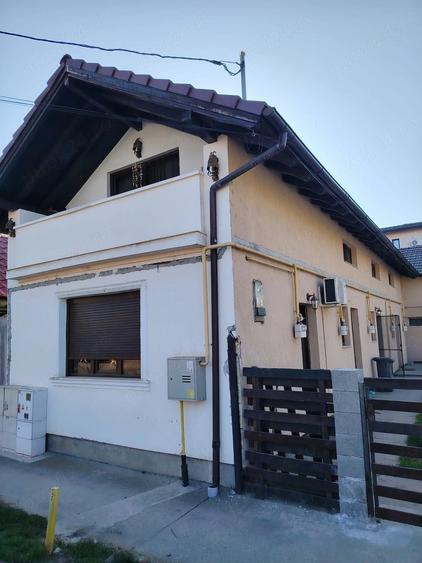 Apartament cu 2 camere nedecomandat în Chișoda