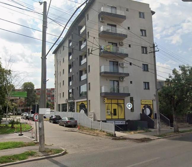 Spațiu comercial, de 75 mp, în Alexandriei