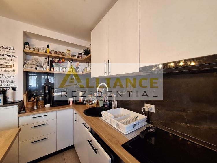 Duplex cu 3 camere cu Canalizare în Sud
