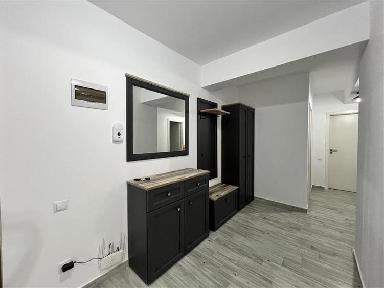 Apartament cu 3 camere nedecomandat în Turnișor