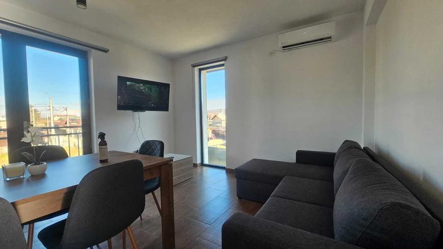 Casă cu 2 camere cu Teren 500 Mp în Central