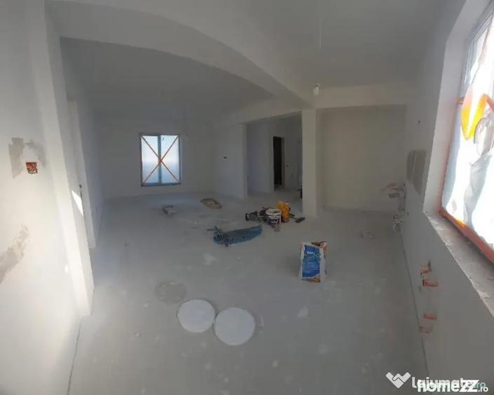 Casă cu 4 camere cu Teren 400 Mp în Vârteju