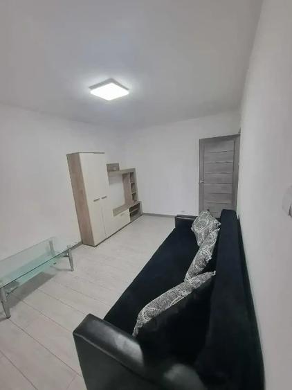 Garsonieră semidecomandată în Central