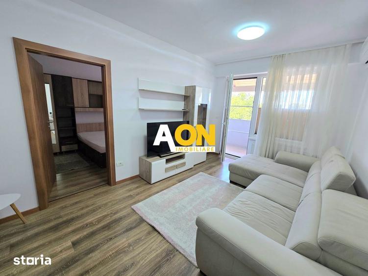 Apartament cu 3 camere, mobilat în Central