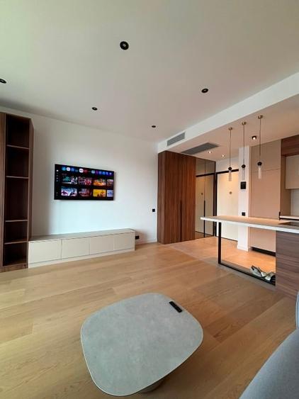Apartament cu 2 camere decomandat, mobilat în Herăstrău