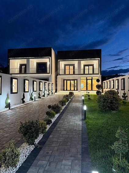 Casă cu 4 camere cu Teren 462 Mp în 1 Mai