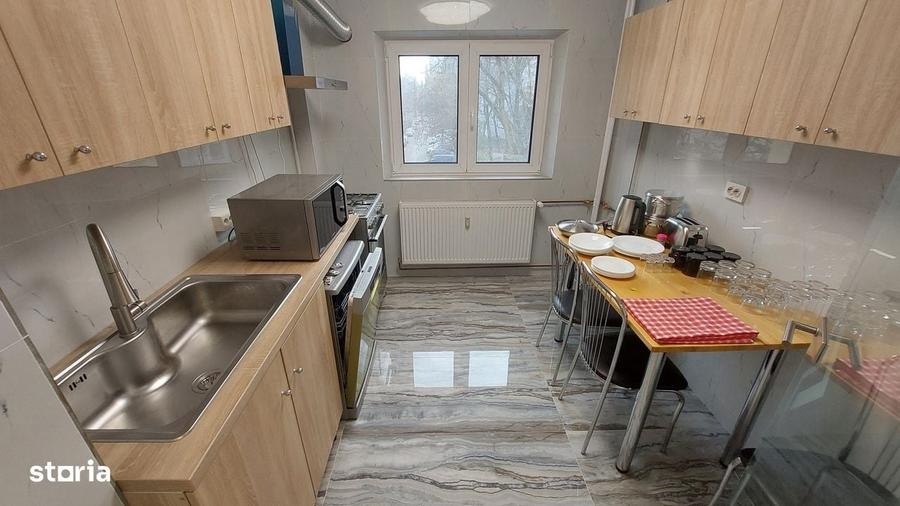 Apartament cu 2 camere semidecomandat în Titan