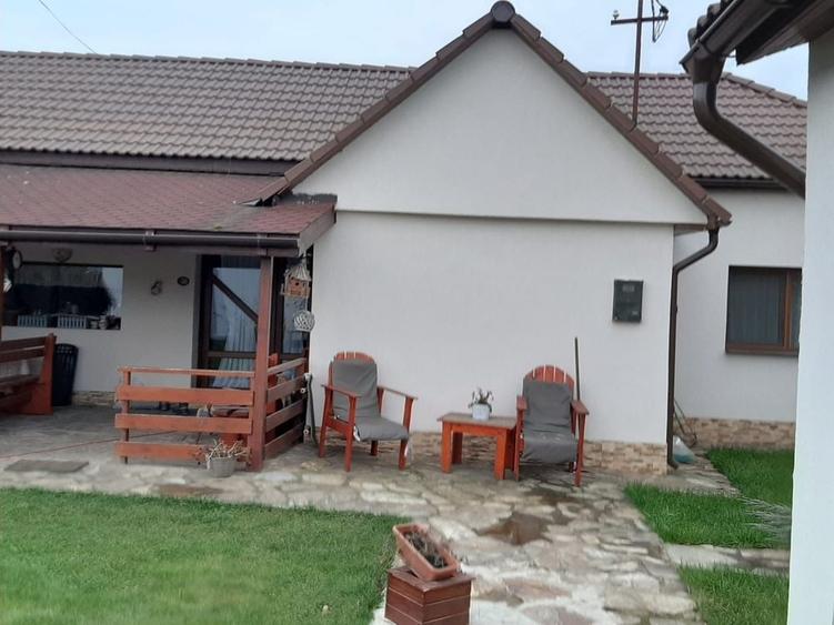 Casă cu 3 camere în Central