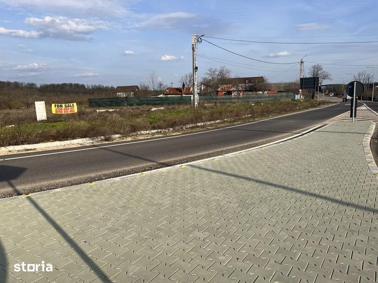 Teren de 2290 mp, în Central