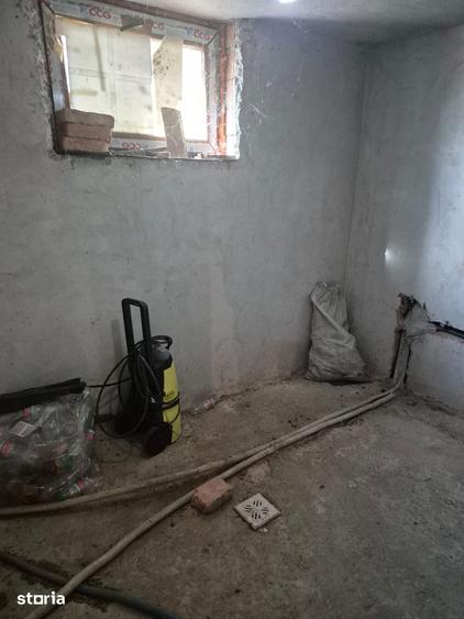 Casă cu 4 camere cu Teren 404 Mp în Central