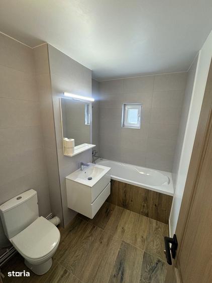 Apartament cu 3 camere în Progresul