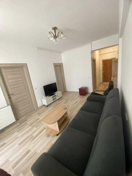 Apartament cu 2 camere decomandat în Vitan