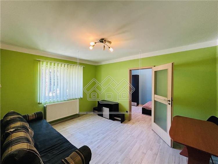 Apartament cu 2 camere nedecomandat în Cedonia