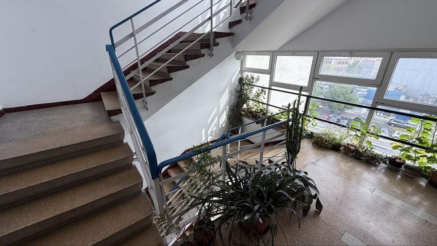 Garsonieră decomandată în Gara de Nord