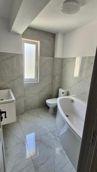 Apartament cu 2 camere decomandat, mobilat în Bucium