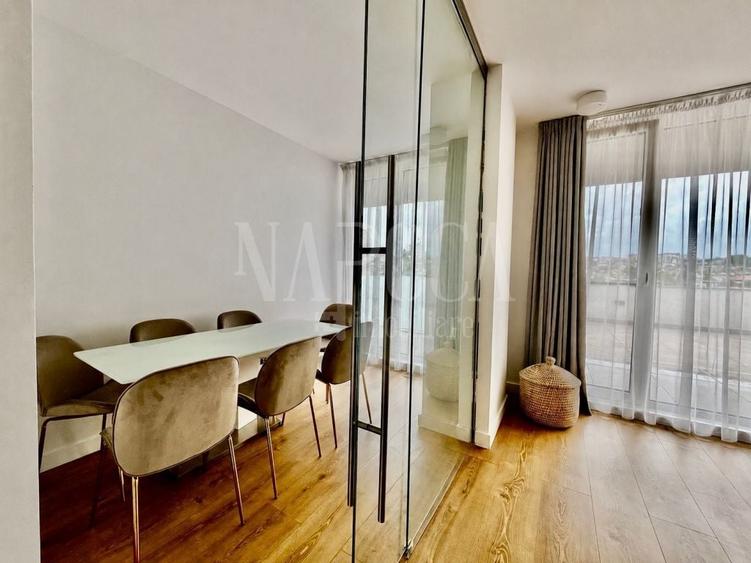 Apartament cu 4 camere semidecomandat, mobilat în Gheorgheni