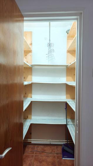 Apartament cu 3 camere semidecomandat în Ultracentral