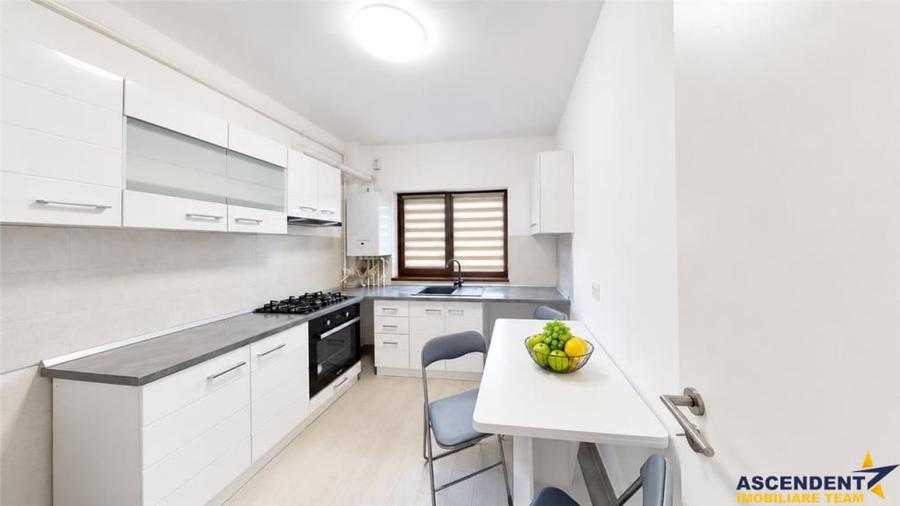 Apartament cu 2 camere decomandat în Sânpetru