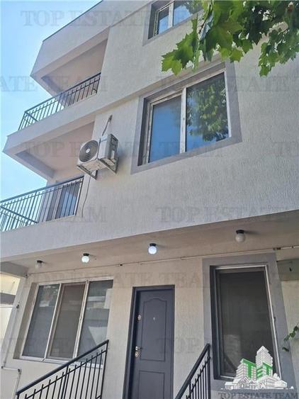 Casă individuală cu 7 camere cu Teren 170 Mp în Tei
