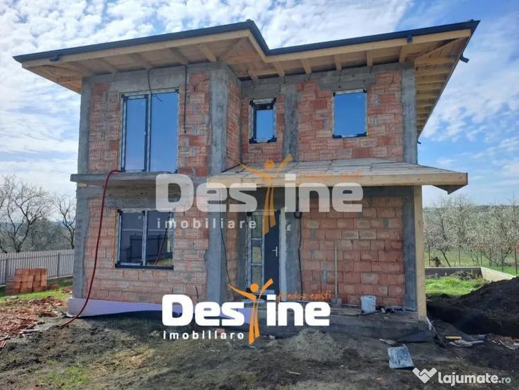 Casă cu 4 camere cu Teren 407 Mp în Miroslava