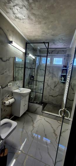Apartament cu 2 camere decomandat în Mangalia